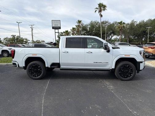 Glacier White 2026 GMC Sierra 2500 Denali Ultimate