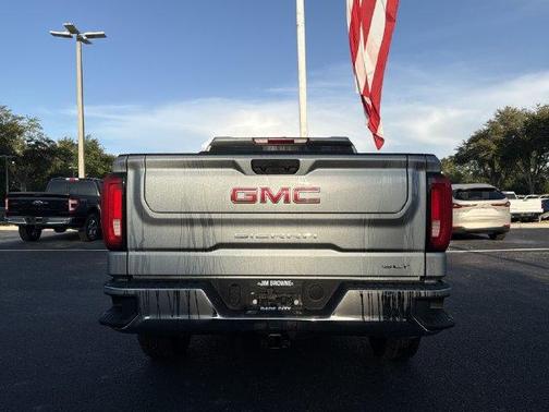 Sterling 2026 GMC Sierra 1500 SLT
