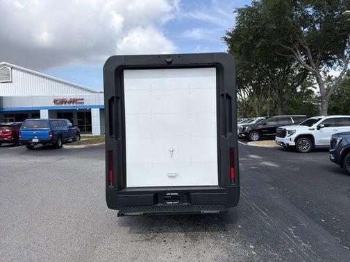 Oyster 2026 Chevrolet BrightDrop 600 Base