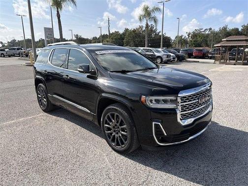 2022 GMC Acadia Denali