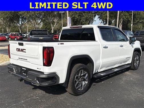 2022 GMC Sierra 1500 Limited SLT