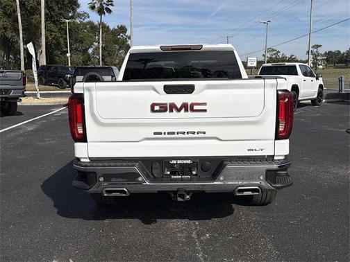 2022 GMC Sierra 1500 Limited SLT
