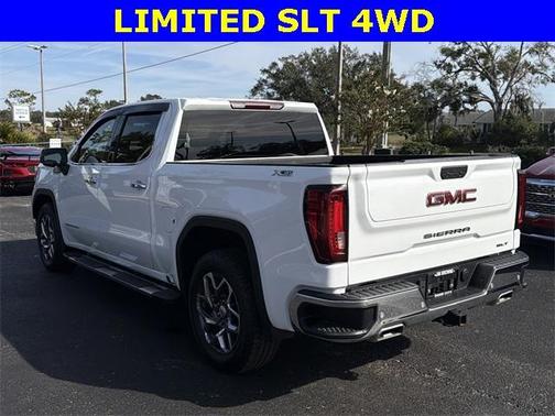 2022 GMC Sierra 1500 Limited SLT