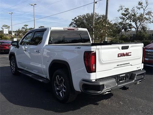 2022 GMC Sierra 1500 Limited SLT