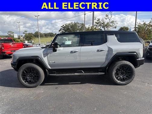 2026 GMC HUMMER EV SUV 2X
