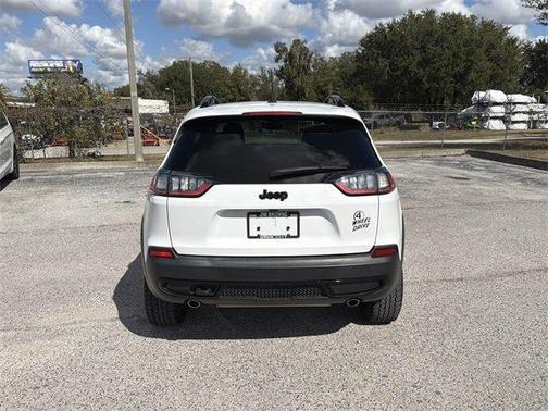 2022 Jeep Cherokee X