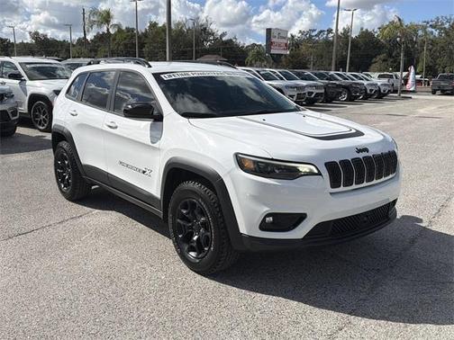 2022 Jeep Cherokee X