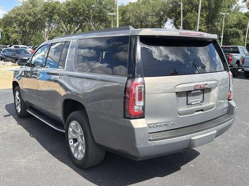 Pepperdust Metallic 2019 GMC Yukon XL SLT Standard Edition