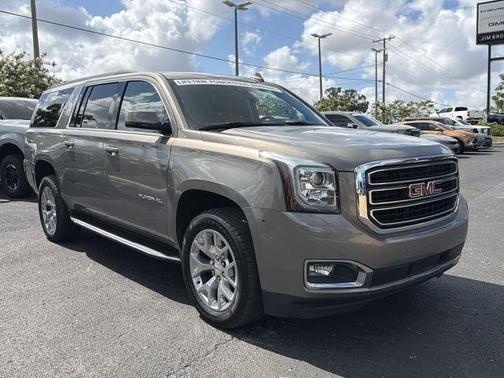 Pepperdust Metallic 2019 GMC Yukon XL SLT Standard Edition
