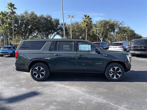 2026 GMC Yukon XL AT4