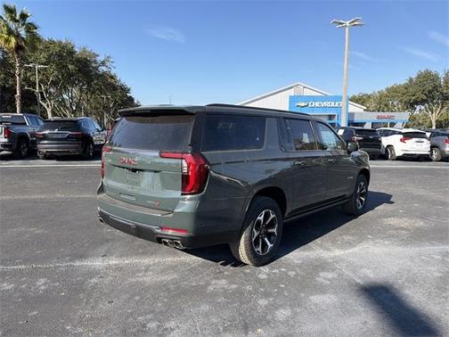 2026 GMC Yukon XL AT4