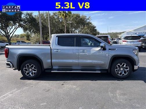 2025 GMC Sierra 1500 SLT