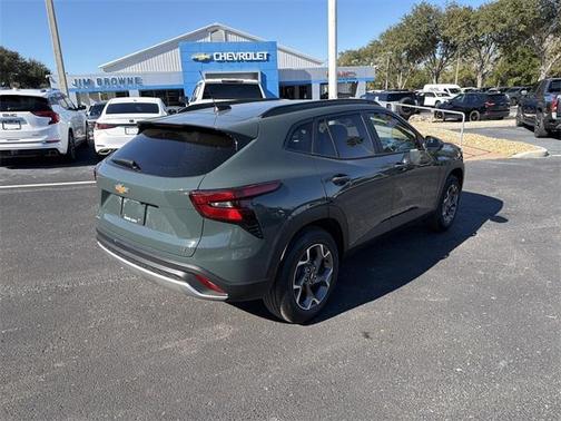 2025 Chevrolet Trax LT