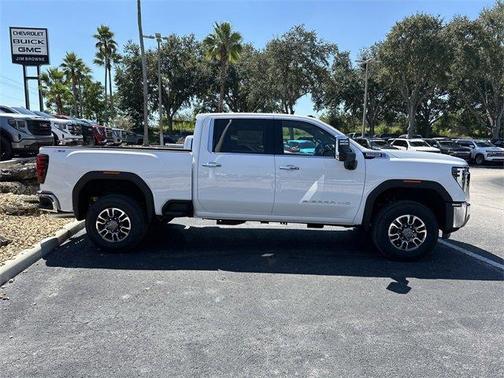 2026 GMC Sierra 2500 SLT