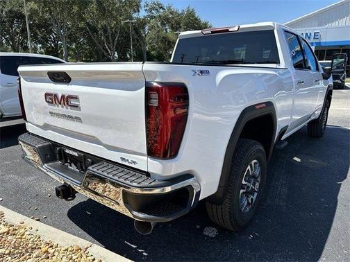 2026 GMC Sierra 2500 SLT