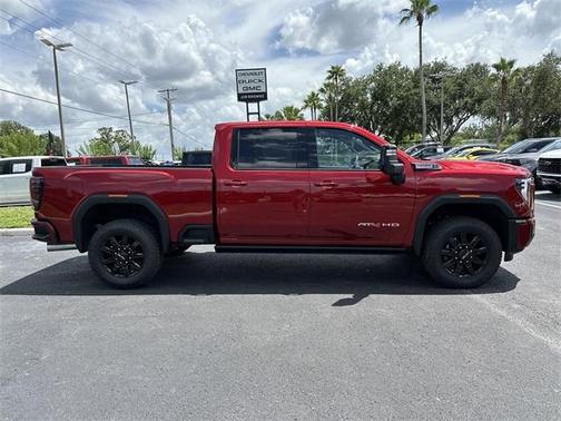 2025 GMC Sierra 2500 AT4