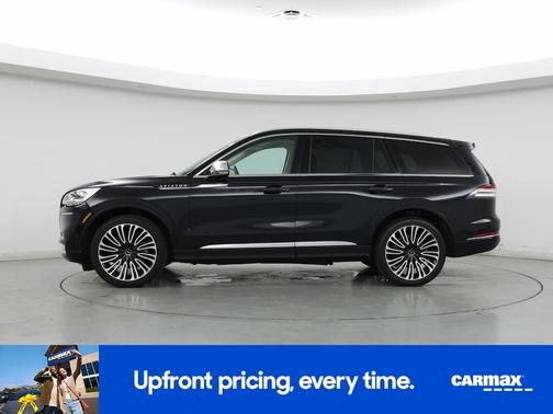 Black 2022 Lincoln Aviator Black Label