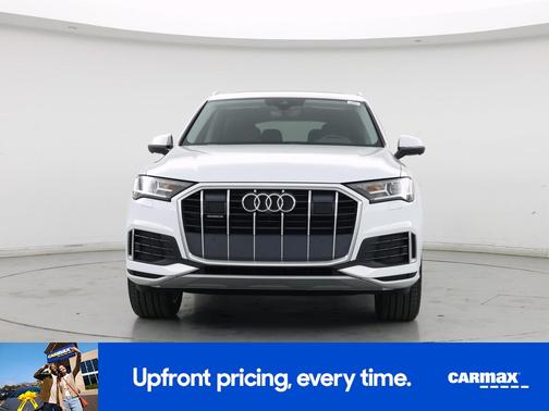 White 2021 Audi Q7 Premium Plus
