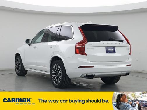 2020 Volvo XC90 T5 Momentum