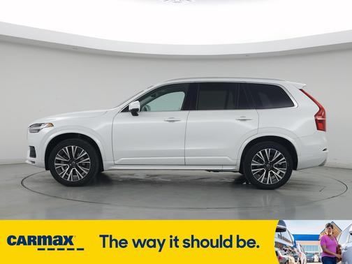 2020 Volvo XC90 T5 Momentum