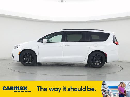 2021 Chrysler Pacifica Touring