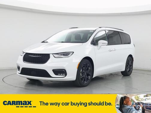 2021 Chrysler Pacifica Touring