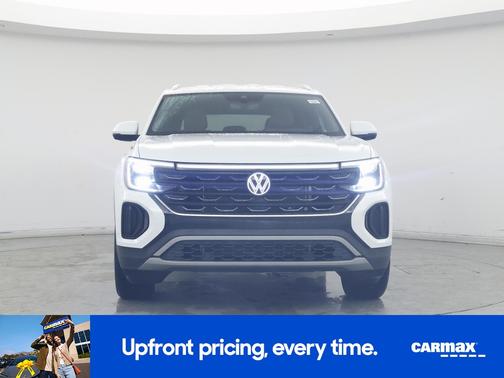 2025 Volkswagen Atlas Cross Sport SE w/Tech