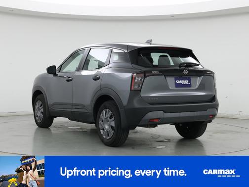 Gray 2025 Nissan Kicks S