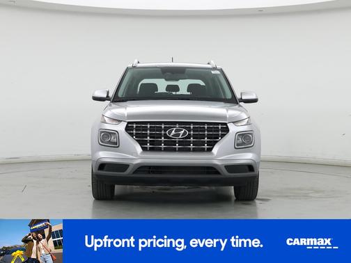 Silver 2023 Hyundai VENUE SEL