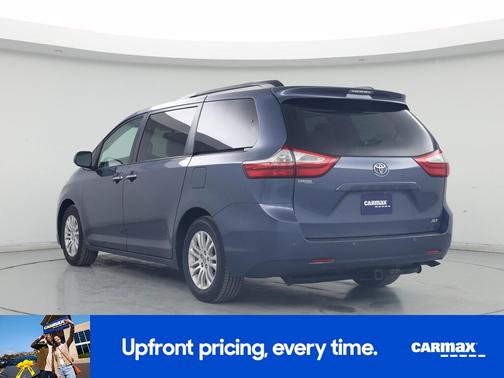 2016 Toyota Sienna XLE