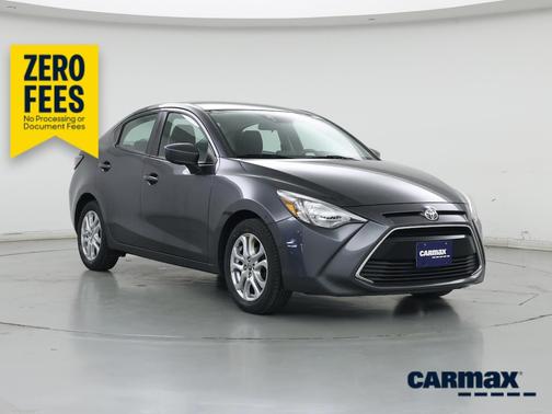 Gray 2017 Toyota Yaris iA