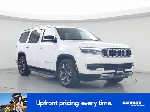 White 2023 Jeep Wagoneer Series III