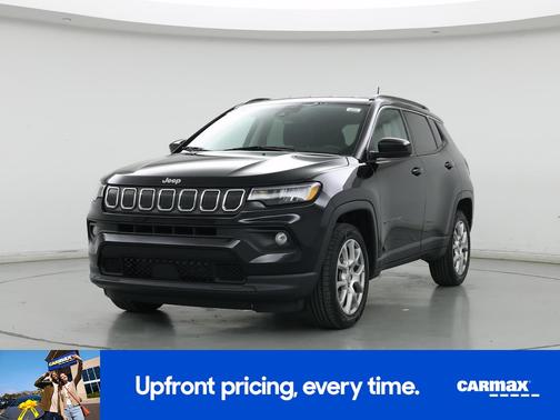 Black 2022 Jeep Compass Latitude Lux