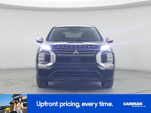 2022 Mitsubishi Outlander ES