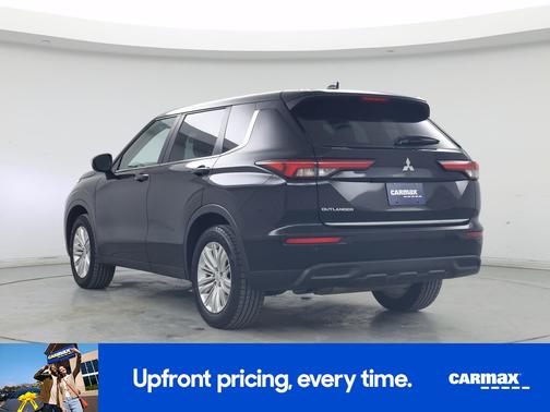 2022 Mitsubishi Outlander ES