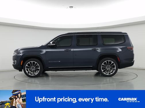 Gray 2024 Jeep Wagoneer Series II