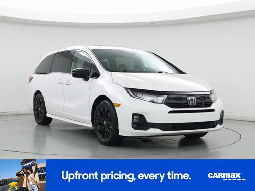 White 2025 Honda Odyssey Sport-L