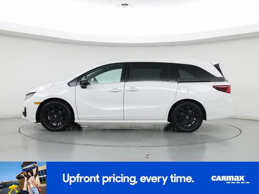 White 2025 Honda Odyssey Sport-L