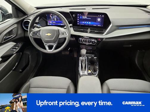 Gray 2025 Chevrolet Trax LT