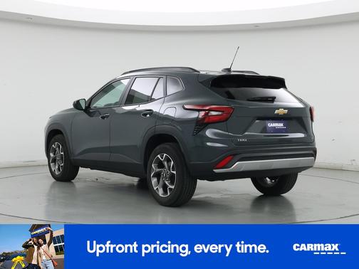 Gray 2025 Chevrolet Trax LT
