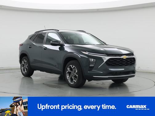 Gray 2025 Chevrolet Trax LT