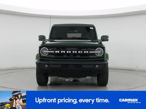 Green 2023 Ford Bronco Outer Banks