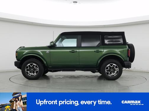 Green 2023 Ford Bronco Outer Banks