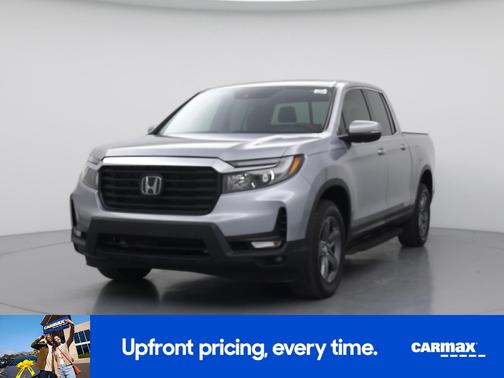 Silver 2023 Honda Ridgeline RTL