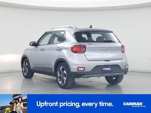 2022 Hyundai VENUE SEL