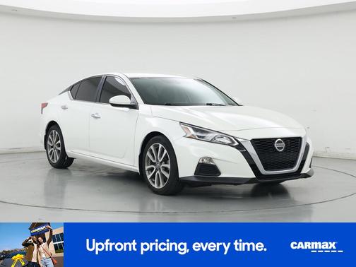 White 2020 Nissan Altima S