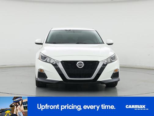 White 2020 Nissan Altima S