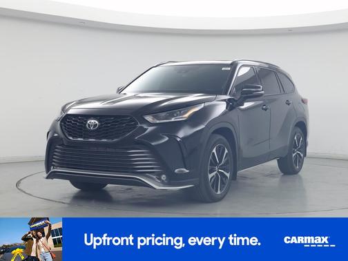 Black 2021 Toyota Highlander XSE