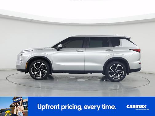 2022 Mitsubishi Outlander ES