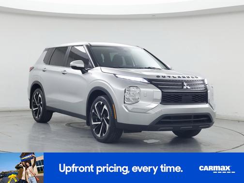 2022 Mitsubishi Outlander ES